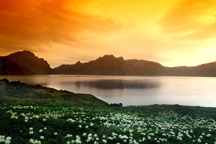 Korean landscape and cultural scene